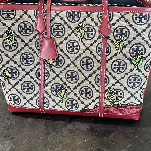AUTHENTIC! Tory Burch Perry T Monogram Jacquard Embroidered Triple Tote - Picture 3 of 8